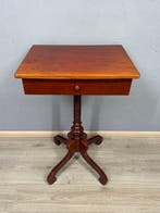 Bijzettafel - Hout - Houten bijzettafel