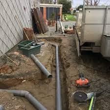 rioleringswerken, afvoerleiding, watertanks, septische tanks, Diensten en Vakmensen, Loodgieters en Installateurs, 24-uursservice