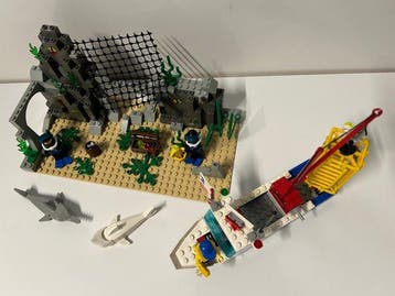 Lego Set - 6558 - City - Shark Cage Cove