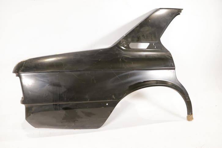 BMW E12 5 Serie OEM Zijscherm / spatbord achter rechts, Autos : Pièces & Accessoires, Carrosserie & Tôlerie, Enlèvement ou Envoi