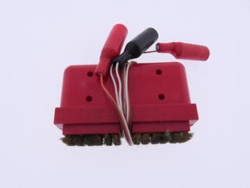 Schaal H0-G Kadee 843 Speedi Loco Driver Cleaner - DC/DCC..., Ophalen of Verzenden, Locomotief