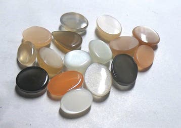 Set maanstenen 100% natuurlijk Cabochon- 20.95 g - (16)