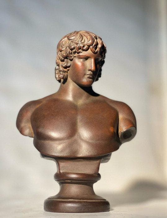 Beeldje - A replica of the head of the ancient Roman, Antiek en Kunst, Antiek | Overige Antiek