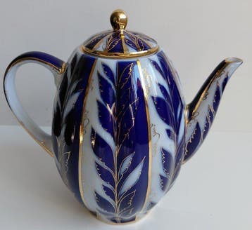 Lomonosov Imperial Porcelain Factory - Nina Slavina -, Antiek en Kunst