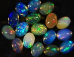 Geen Reserve - Ct. 9,40 Ethiopische Opaal Cabochon Ovaal -