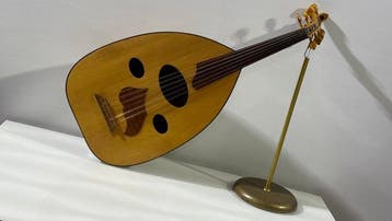 Khalid Belhaiba - Oud - - Klassieke gitaar - Marokko (Zonder, Nieuw