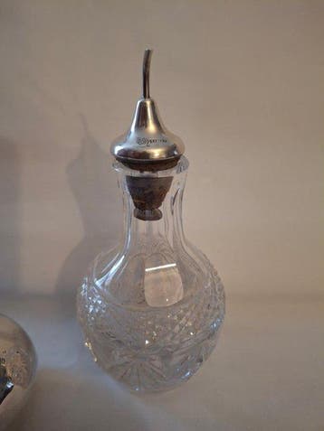 Moule (2) - Shaker sphérique argenté, fond marqué, avec ce
