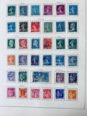 Wereld - Collectie Frankrijk + Italië op oude Albumbladen
