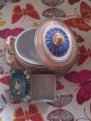Porcelana guarda jóias - Tureen - Cantão - Porselein