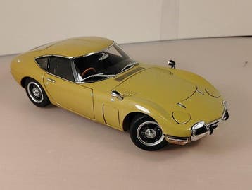 Ebbro 1:24 - Voiture de sport miniature - Toyota 2000GT -