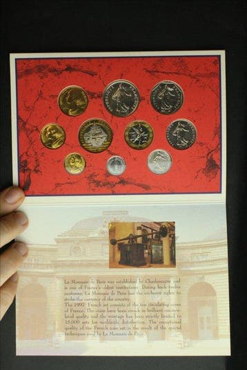 Frankrijk. Lot de 4 sets BU francs (1997, 1998, 2000, 2001), Postzegels en Munten