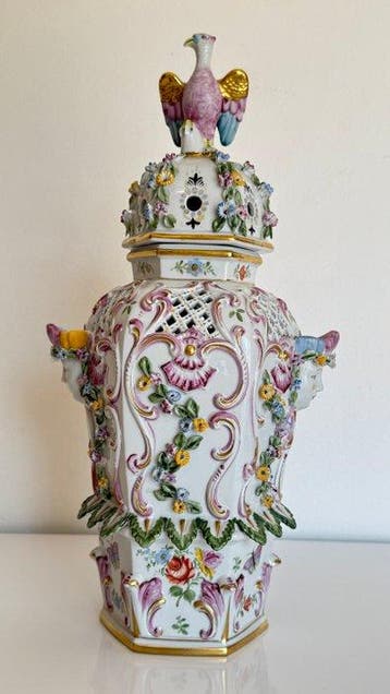 Capodimonte - dekselvaas - Porselein