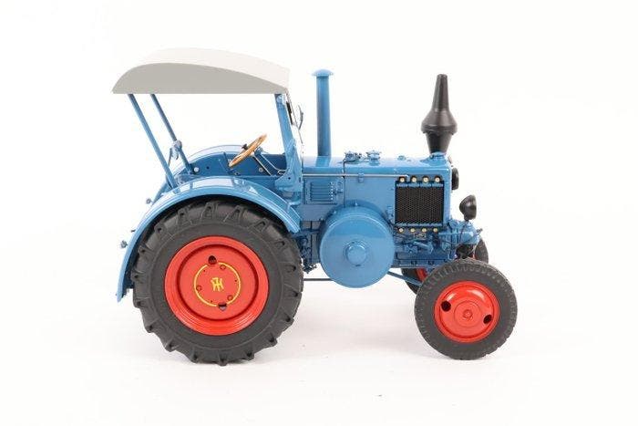 Schuco 1:18 - Modelauto - Lanz Bulldog tractor - 45 006 2300, Hobby & Loisirs créatifs, Voitures miniatures | 1:5 à 1:12