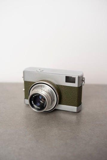 Carl Zeiss Werra 2 olive + CZJ Tessar 2,8/50mm Appareil