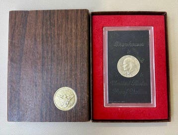 États-Unis. 5 monete argento con dollaro Eisenhower e Morgan, Postzegels en Munten
