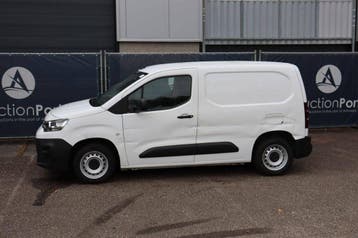 Veiling: Bestelwagen Citroën Berlingo Diesel 76pk 2021