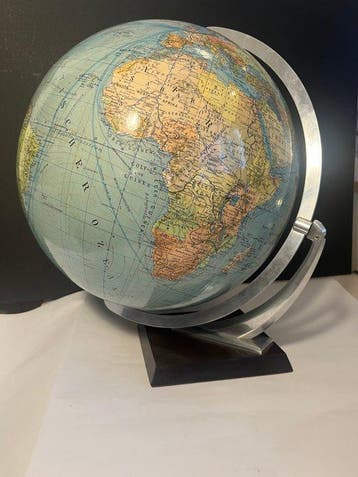 Terrestrial table globe - w. kaden - Paul Oestergard -