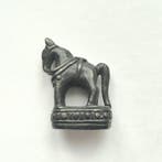 Anciens Indochinois Bronze Perle-poids en opium en forme de