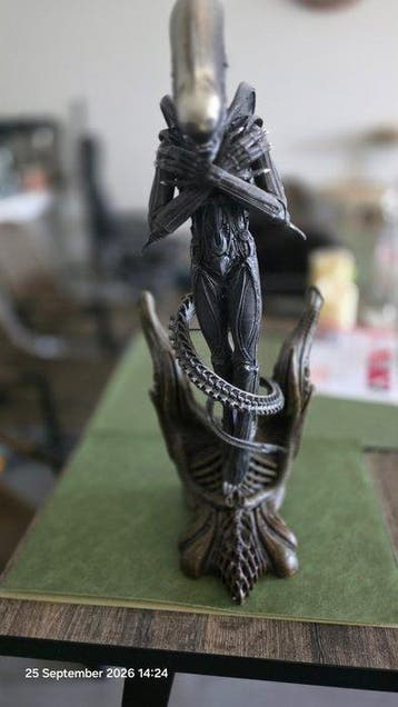 Alien - Sideshow Toys