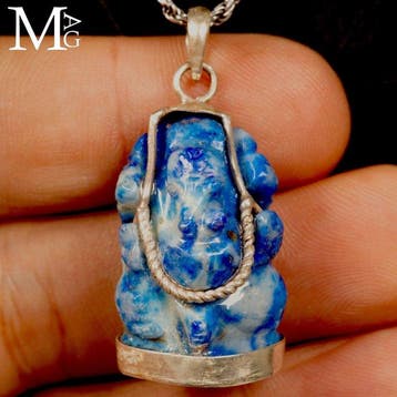Ambachtelijk handgesneden lapis lazuli Ganesha-figuur, Collections