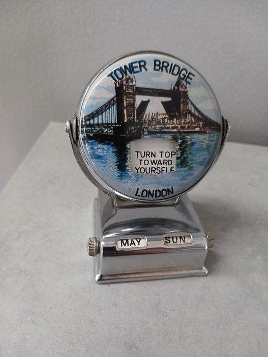 Eeuwigdurende kalender - London Tower Bridge e Houses of, Antiek en Kunst, Curiosa en Brocante