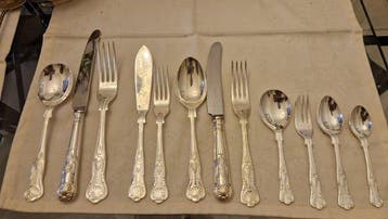 arthur - Ménagère - Plaqué(e) argent - Rois 8 personnes