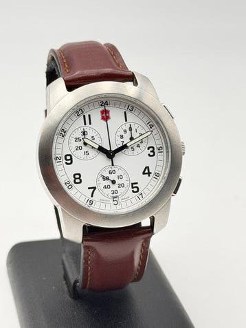 Victorinox - chronograph swiss made - Zonder minimumprijs -, Handtassen en Accessoires, Horloges | Heren, Nieuw