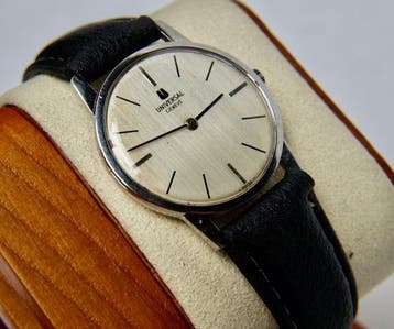 Universal Genève - Caliber 1-42, - Sans prix de réserve -