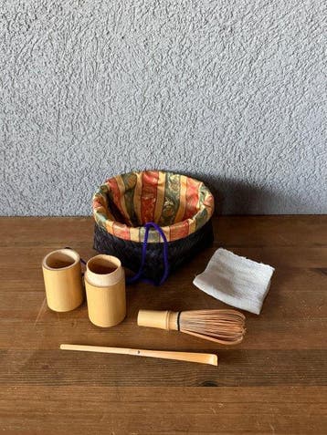 Theeservies - Portable Japanese Tea Ceremony Set with Woven