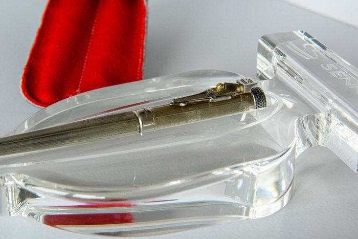 Montegrappa - Tribute to Ayrton Senna - Roller balpen, Verzamelen, Pennenverzamelingen