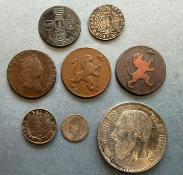België, Oostenrijk-Nederland. 1726-1898: Gevarieerd lot van, Postzegels en Munten