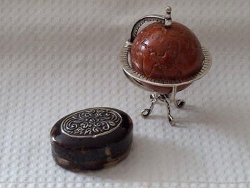 Boîte à menthe poivrée (2) - Antique, d’une finesse