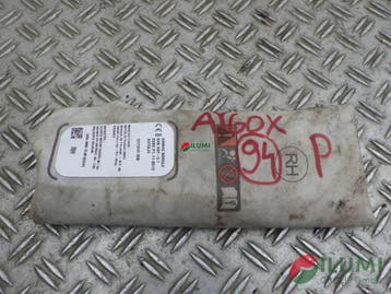 Airbag rechts stoel Toyota Aygo X, Verzenden, Gebruikt, Toyota
