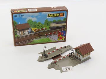 Faller H0 - B-174 - Modeltrein bouwpakketten (1) -, Hobby en Vrije tijd, Nieuw