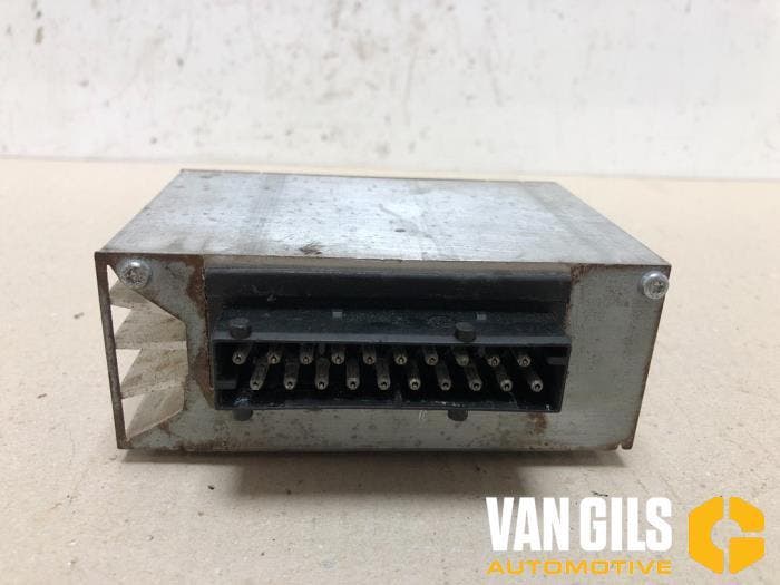 Radio versterker BMW 5-Serie O110065, Auto-onderdelen, Elektronica en Kabels