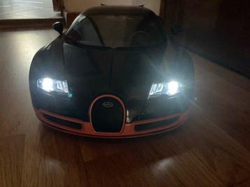 Altaya 1:8 - Model sportwagen - Bugatti Veyron