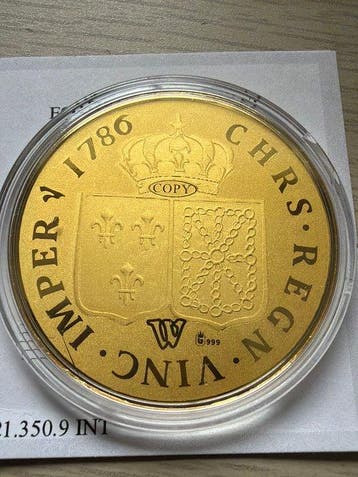 Wereld. Gold medal 2023 Louis XVI, 1/200 Oz (.999) mit CoA