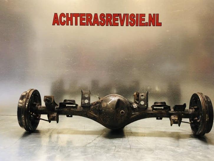 Achteras Nissan Terrano 35:8 - 4.375, Auto-onderdelen, Remmen en Aandrijving, Nieuw, Nissan, Verzenden