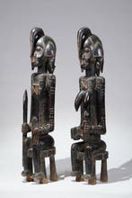 Een houten beeld. - Senufo - Ivoorkust, Antiek en Kunst