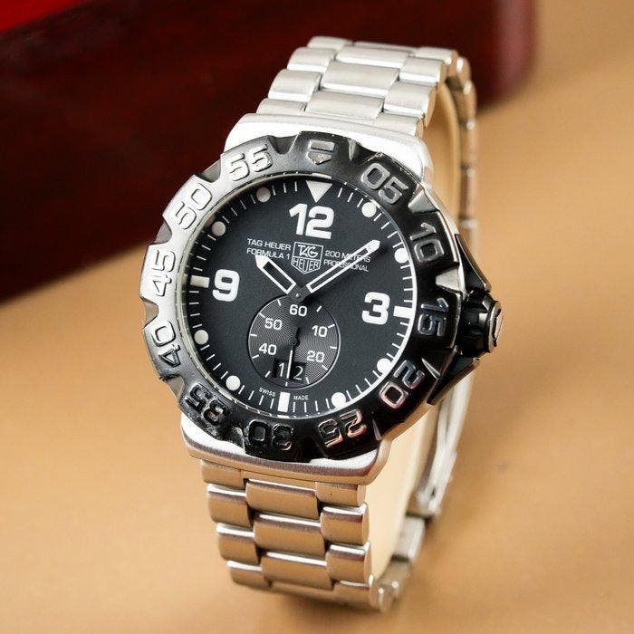 TAG Heuer - Formula 1 Quartz Chrono-Date - WAH1010 (sg.504), Handtassen en Accessoires, Horloges | Antiek