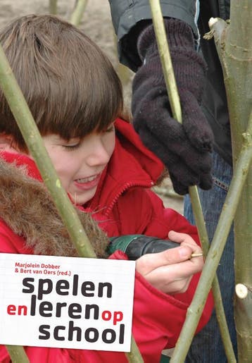 Spelen en leren op school 9789023252153 Marjolein Dobber, Verzenden, Zo goed als nieuw, Marjolein Dobber