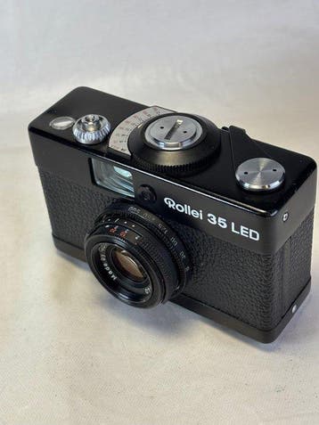 Rollei 35 LED black , Singapore 1978-1980 Analoge, Nieuw