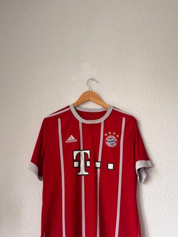FC Bayern München - Duitse voetbal competitie - Javi, Nieuw