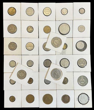 Costa Rica. 33 Coins | First Republic to Modern Era |