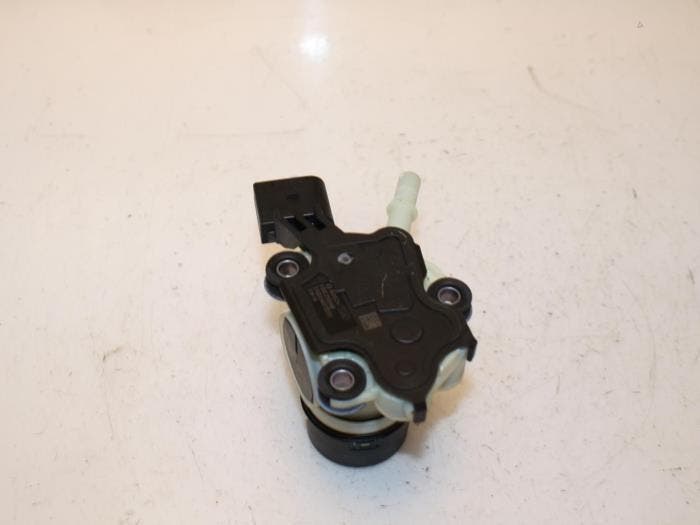 Adblue pomp Volkswagen Touran O113778, Auto-onderdelen, Motor en Toebehoren
