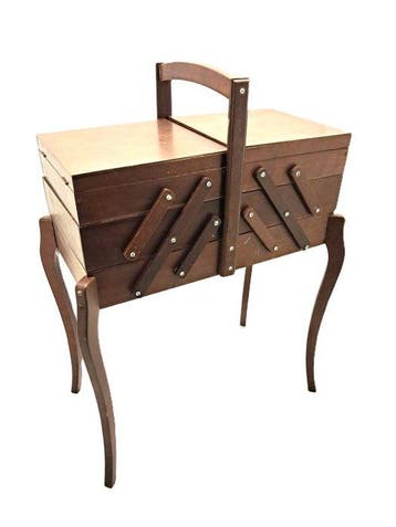 Boîte à couture - Chêne - 70 cm de haut, 4,1 kg