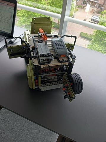 Lego Set - Technic - Technics Landrover Defender 42110, Enfants & Bébés, Jouets | Duplo & Lego