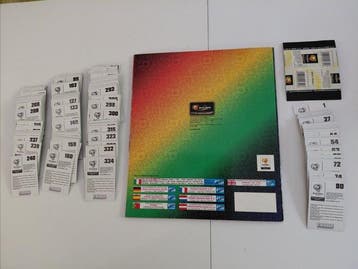 2004 Panini Euro 2004 Original edition - 1 Empty album +, Verzamelen, Nieuw