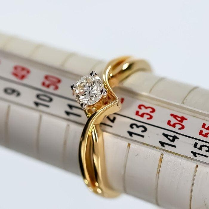 Ring - 18 karaat Geel goud - 0.32ct. tw. Diamant, Bijoux, Sacs & Beauté, Bagues
