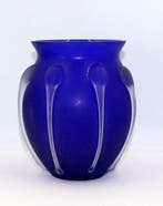 Vase - Verre satiné bleu cobalt, Antiquités & Art